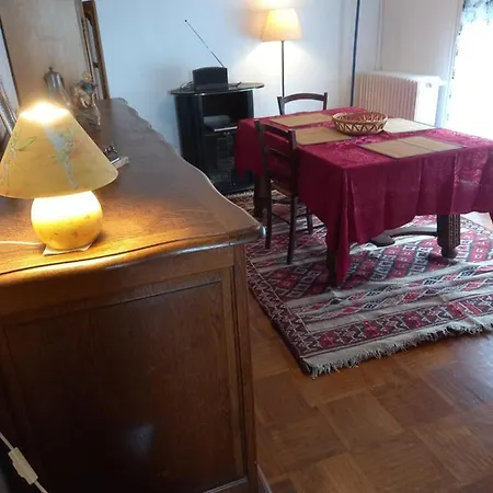 Apartment Spacieux 4 Pieces *